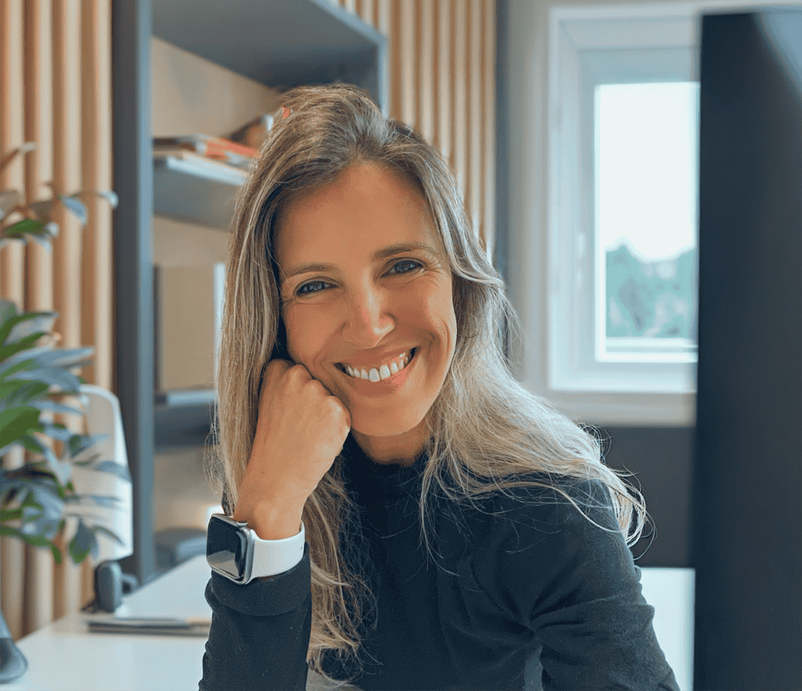 Angela Dias